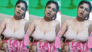 Glasses Horny Wife Masturbating Hot Pussy Sex