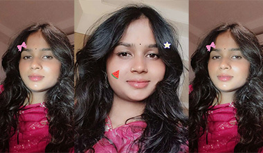 Indian Girl Show Her Big Boobs & Virgin Pussy MMS