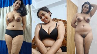 Desi Bengali Girl Showing Her BF Masturbating Nude Pussy