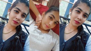 Slim Horny Mallu Girlfriend Showing Pressing Boobs Update